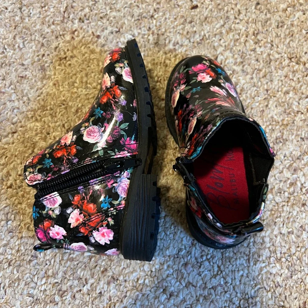 Blowfish Malibu Kids Floral Patent Ankle Boots Black Multi B101 Size 8